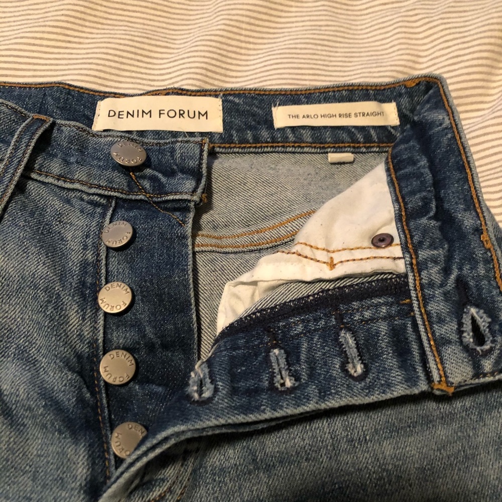 SOLD Denim Forum ‘The Arlo High Rise Straight’ - Picture 2 of 9